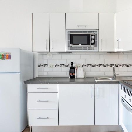 Castle Harbour Matthew'S Flat Los Cristianos By Lovetenerife 外观 照片